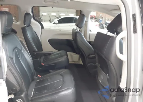 2017 Chrysler Pacifica Touring-L из США, поврежденный, VIN 2C4RC1BGXHR795722